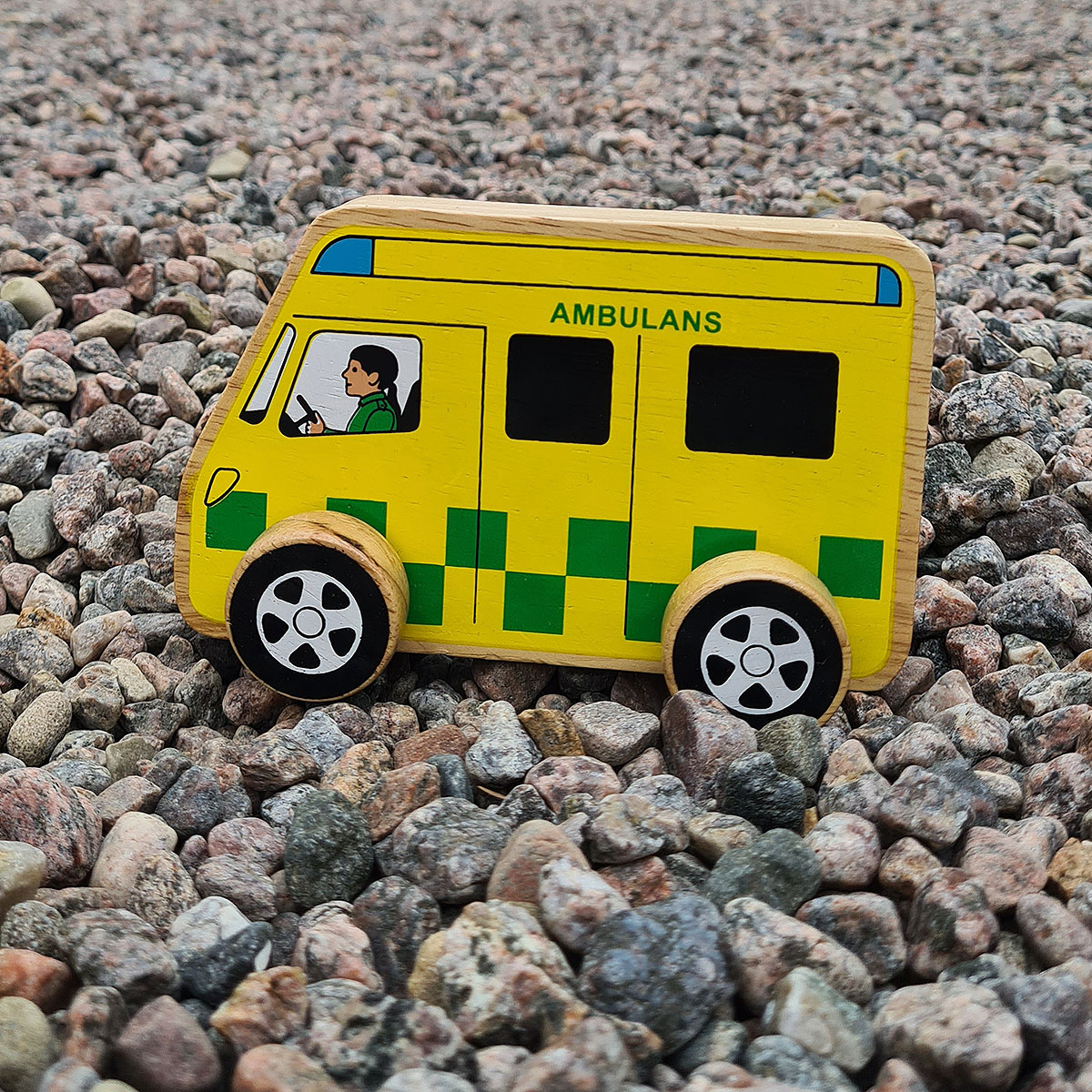 Ambulans av gummiträ handgjord FairTrade Lanka Kade